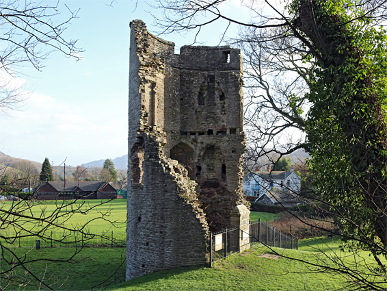 Crickhowell Castle