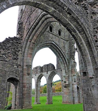 Llanthony Priory