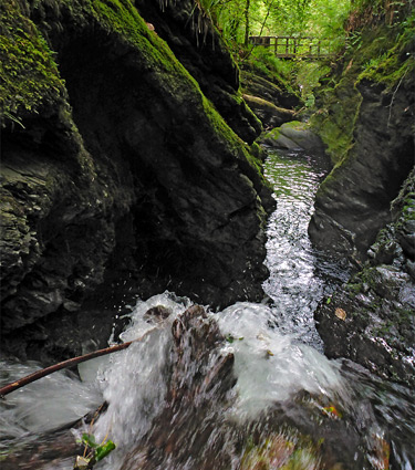 Tunnel Falls