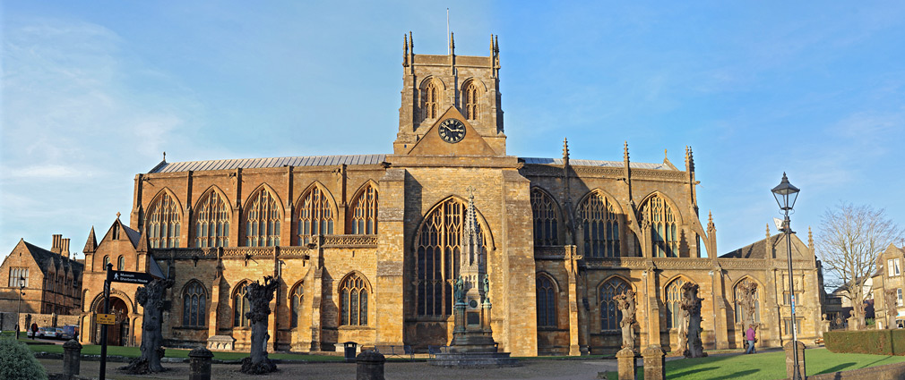 Panorama of the abbey from the south