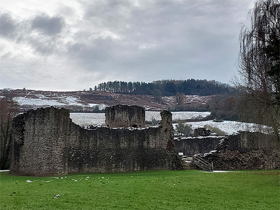 Skenfrith Castle